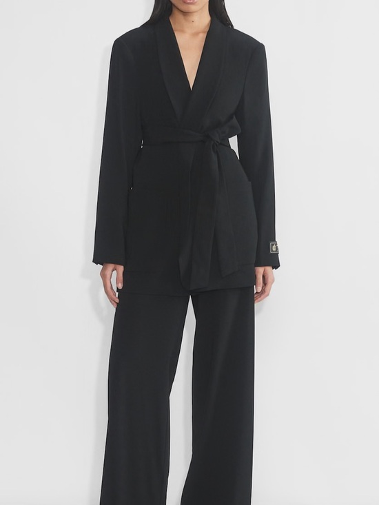 Babaton Jackets & Blazers - Aritzia Babaton Executive Blazer Black Size 12 Belted Structured
